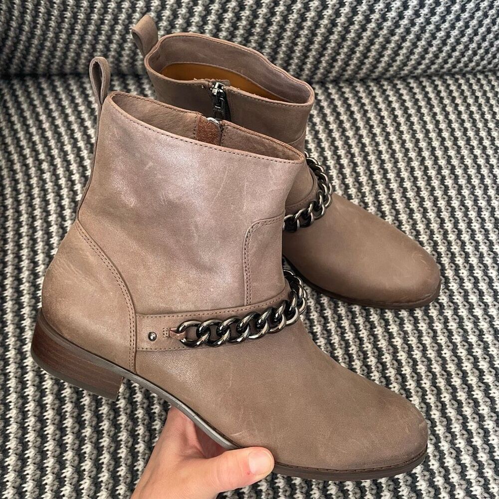 Coach Adella genuine leather ankle booties chain women’s shoe size 8.5
